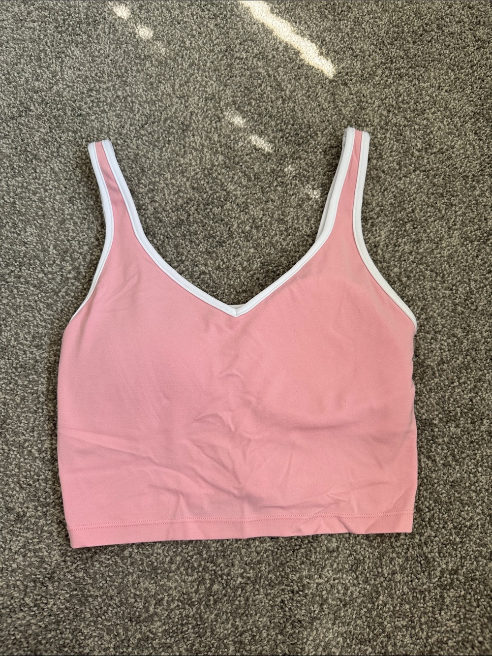 Everyday V-Neck Seamless Sports Bralette in Pink with White Trim